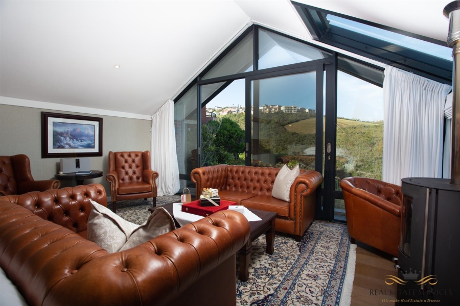 4 Bedroom Property for Sale in Herolds Bay Western Cape
